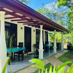 Harini Villa Sigiriya
