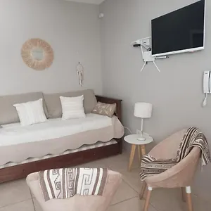 https://departamento-comodo-y-elegante-en-mendoza.hotelsmendoza.com
