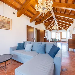 Luxury Penthouse With Terrace , Venezia Italia