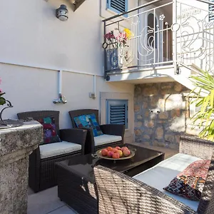 Marocco , Pinezići Croazia