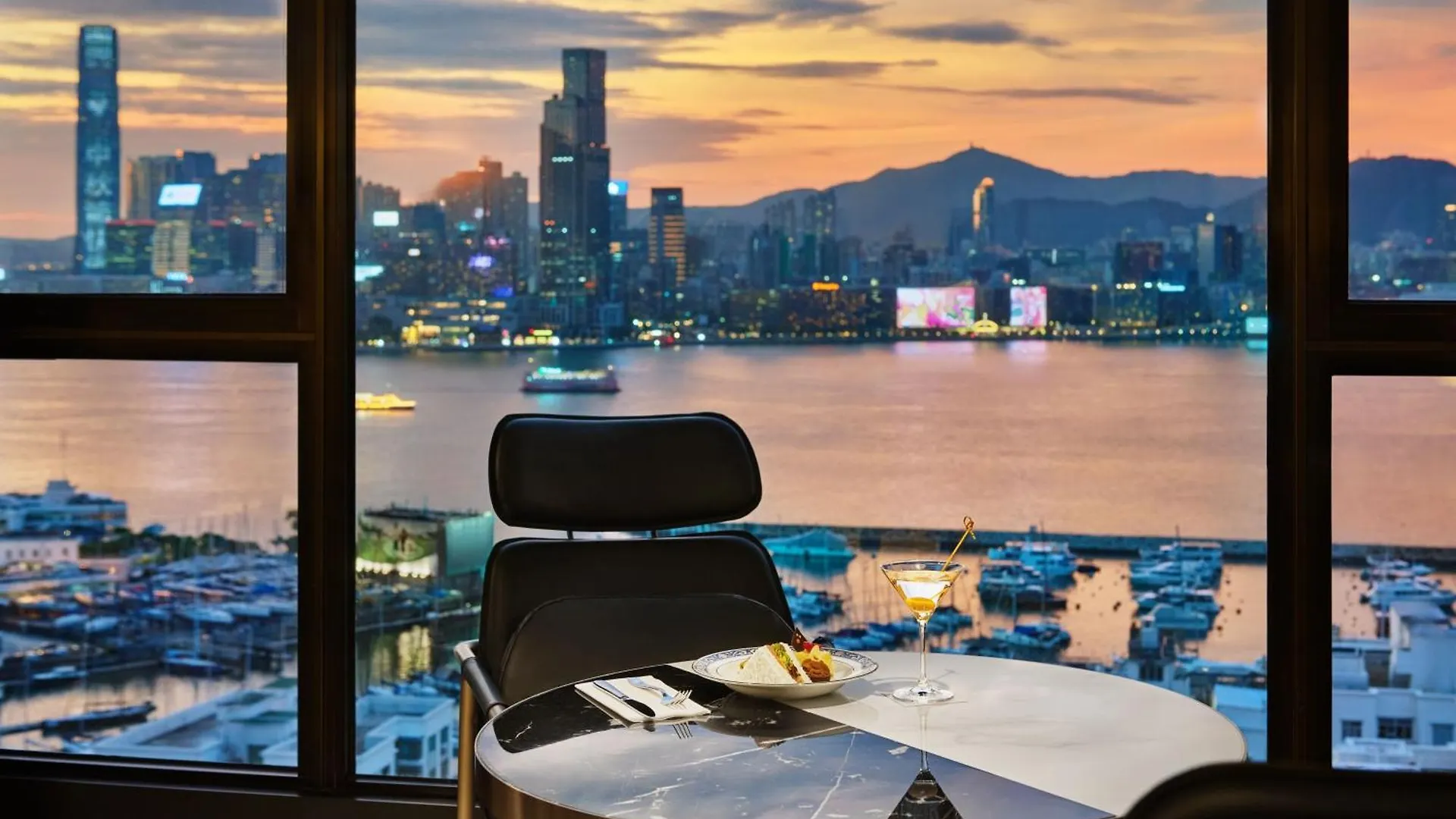 The Park Lane Hong Kong, Autograph Collection Hotel 5*,